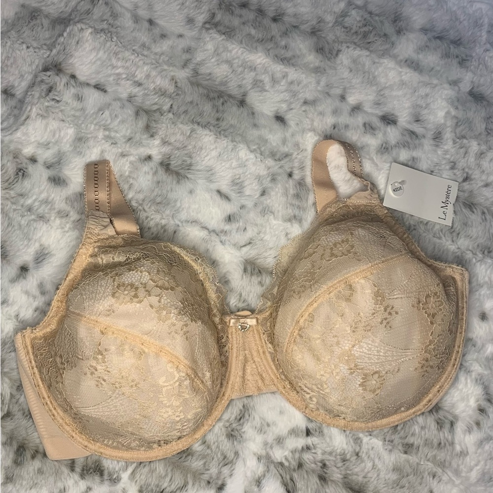 NWT Le Mystere 40DD/E bra